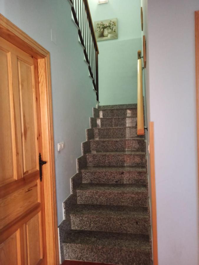 Maison d'hôtes La Bimborra à Becedas Extérieur photo
